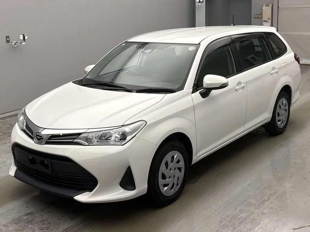 Toyota Corolla Fielder NZE164G 2021